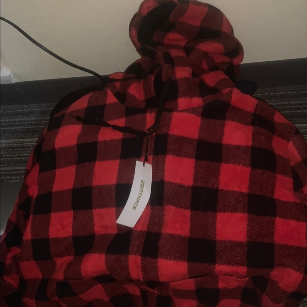 Plush Flannel Zenthace Zip Up hoodie (Never Worn).